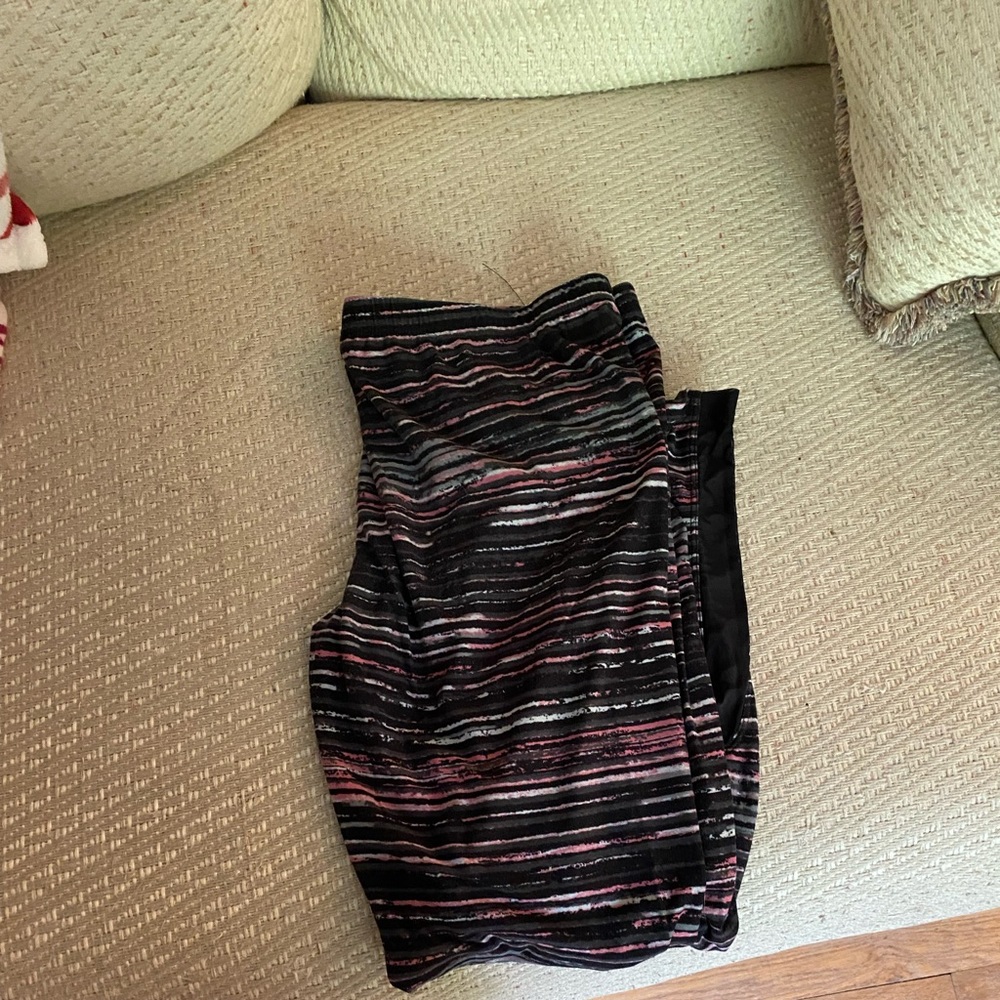 Womens clothes and shoes! All clothes are large and xl! Shoes are 8.5